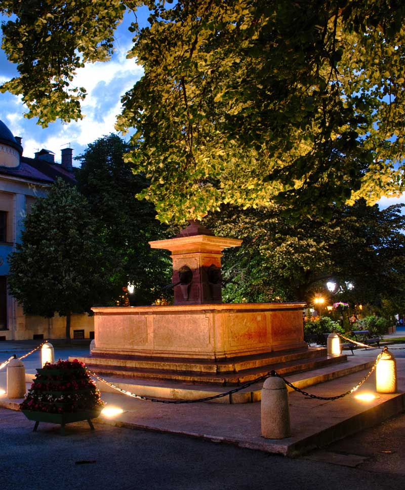 Four Lions Fountain