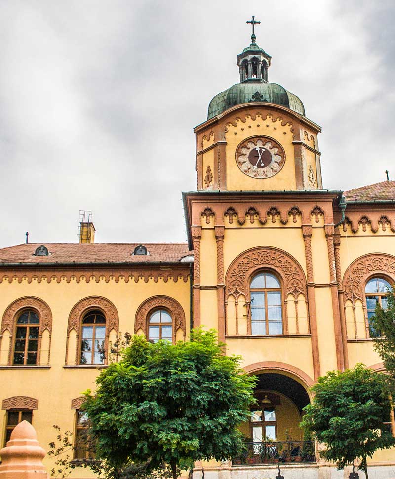 Karlovci Gymnasium